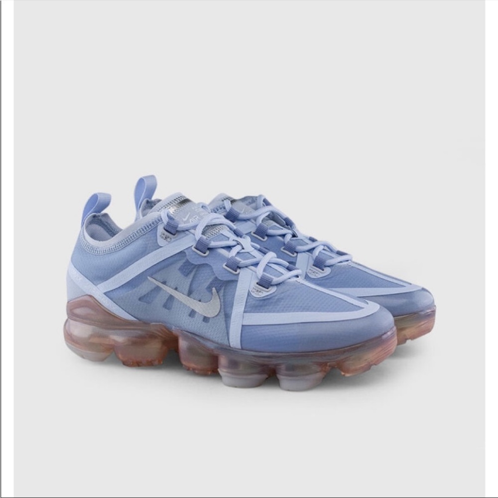Air Vapormax 2019 (GS) Light Blue size (6Y/ 7.5- Women)